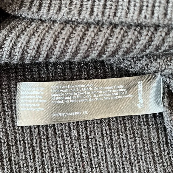 SOLD 💟 Eileen Fisher Merino Rib Box-Top Knit Regenerative Wool Sweater Size XS - Picture 12 of 12